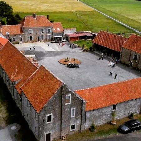 Hotel Domaine De La Ferme De Jean Grogne Fontenay-Trésigny Exterior foto
